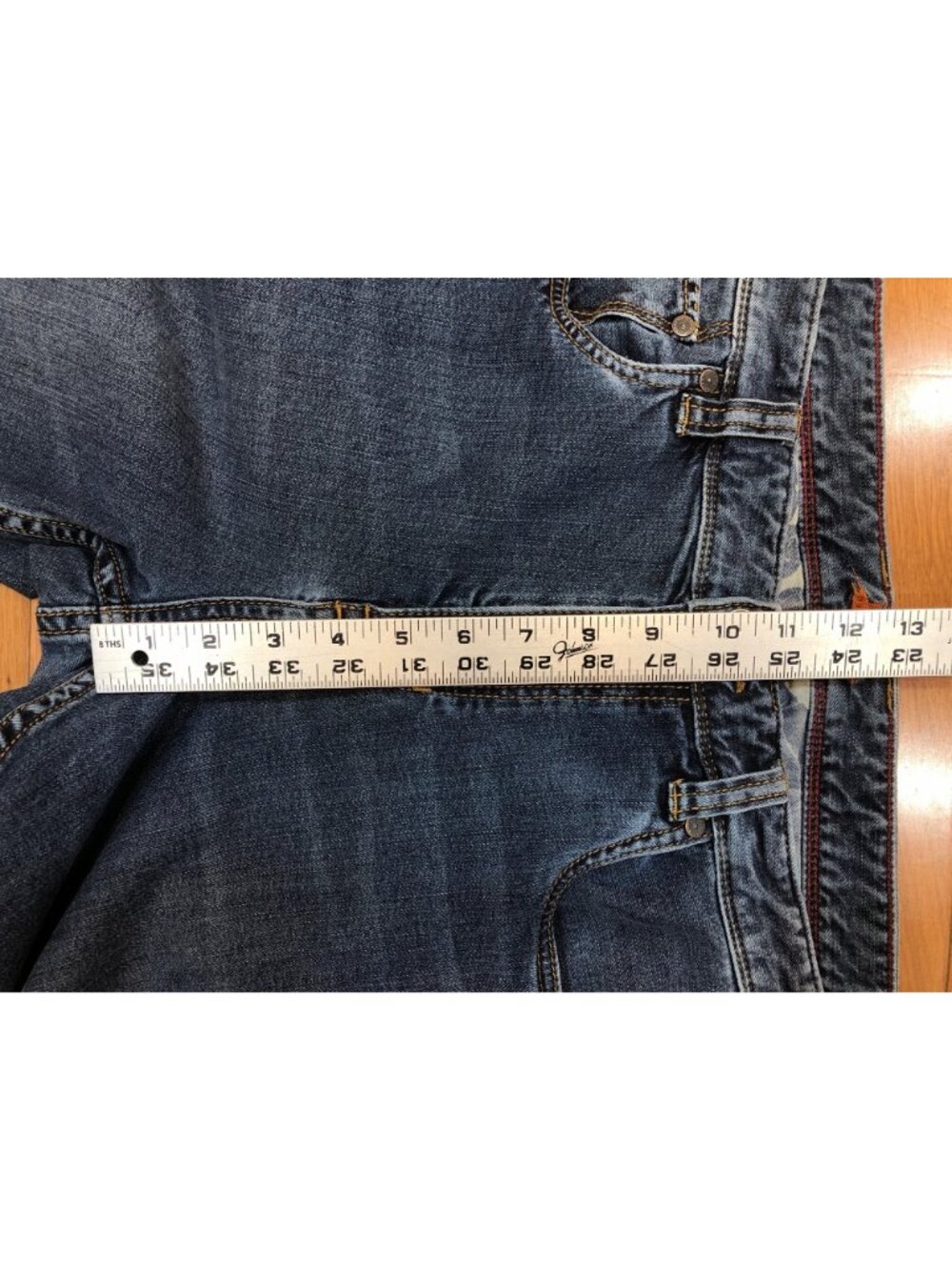 Tommy Bahama Sand Drifter Authentic Fit Blue Jean Coastal Resort Wear Size 36 - Picture 7 of 11